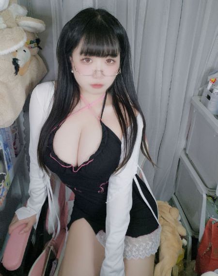 诱人的女学生3_BD国语免费在线观看