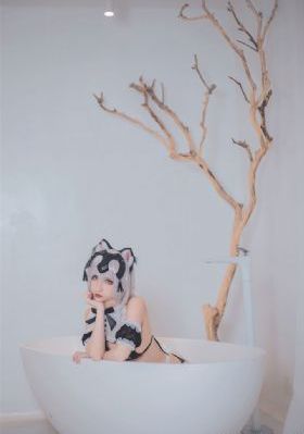 美女脱得一光二净免费视频_国语版全集